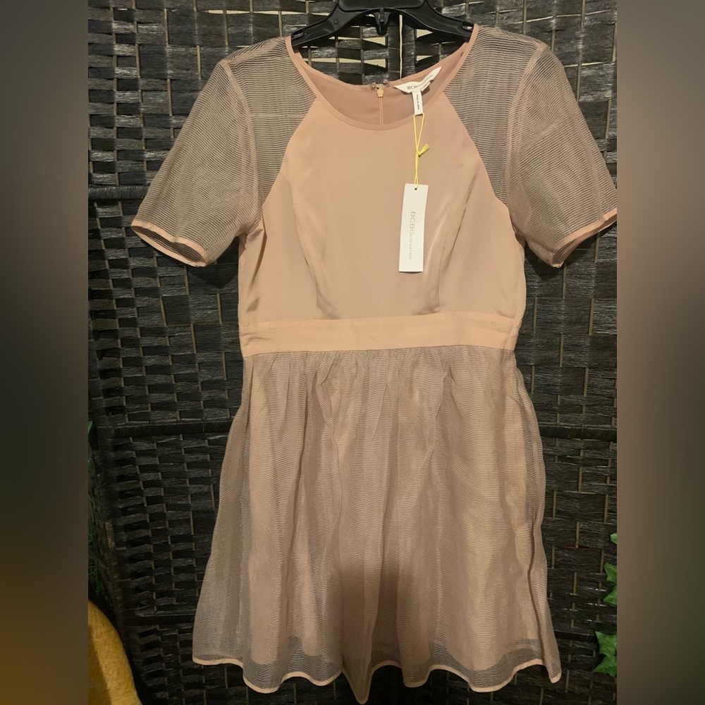 Bcbgeneration nude/light blush dress